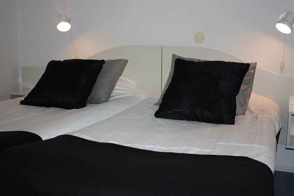 Hotell Angoeringen คาร์ลส์ครูนา ภายนอก รูปภาพ