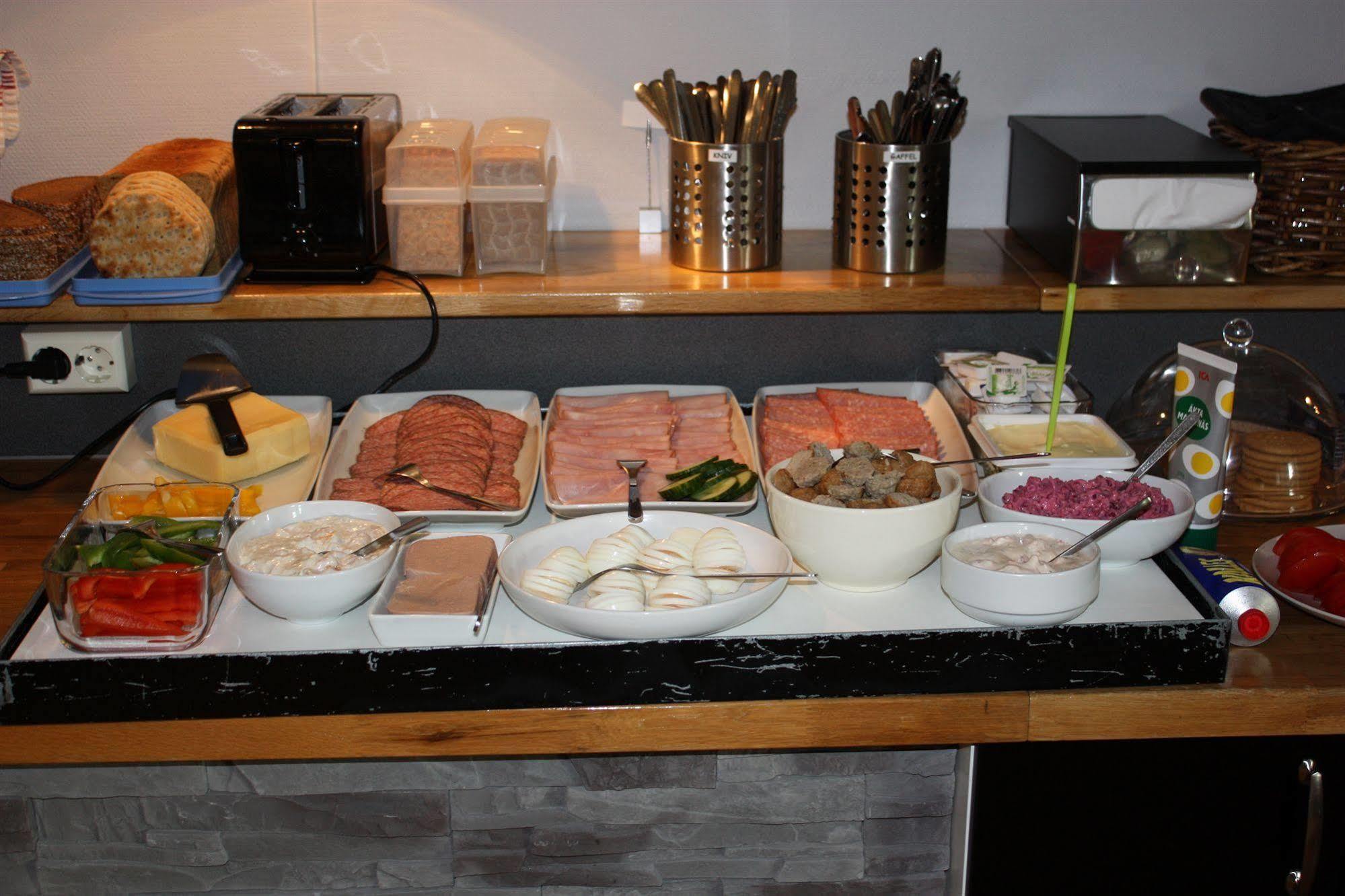 Hotell Angoeringen คาร์ลส์ครูนา ภายนอก รูปภาพ