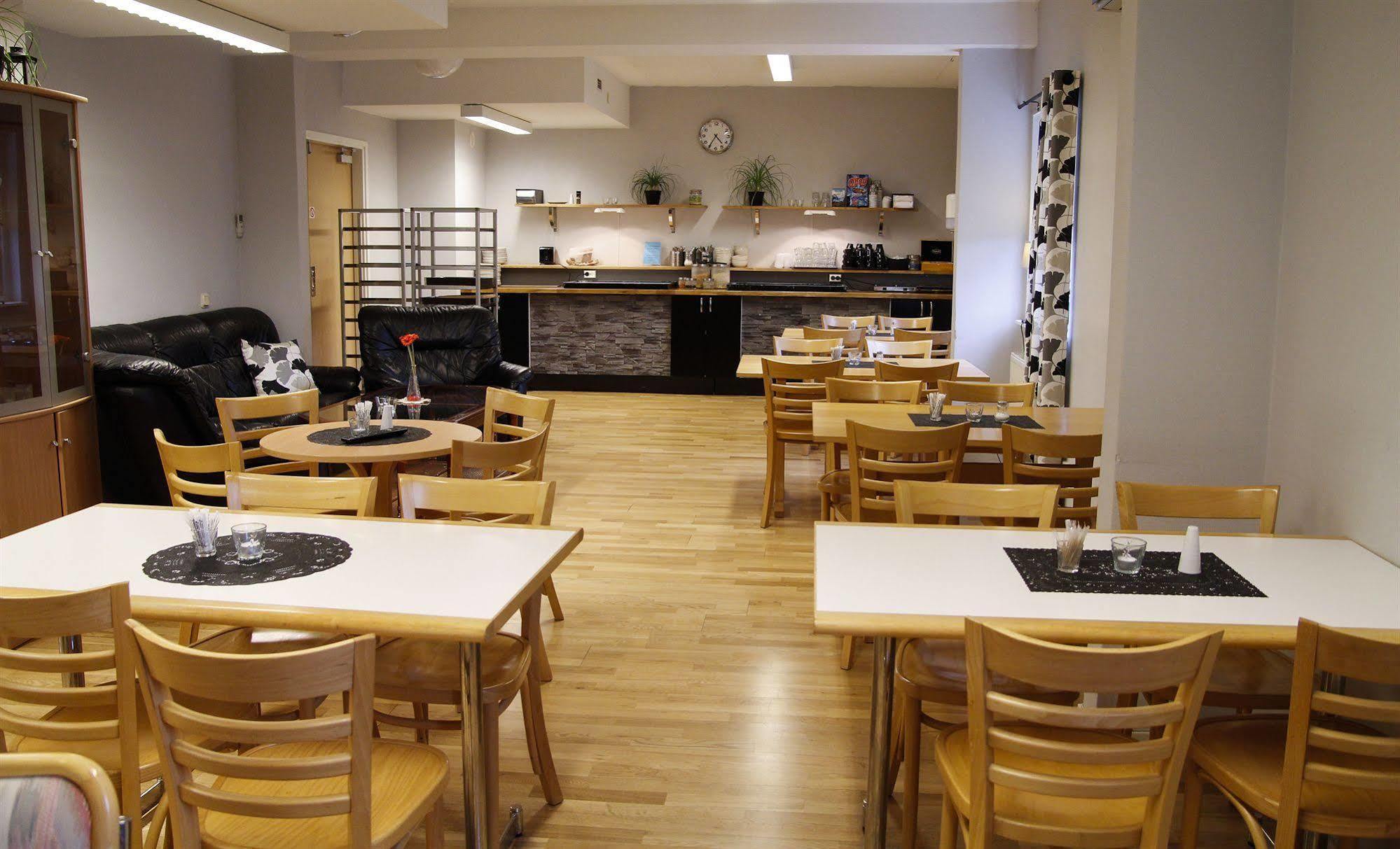 Hotell Angoeringen คาร์ลส์ครูนา ภายนอก รูปภาพ